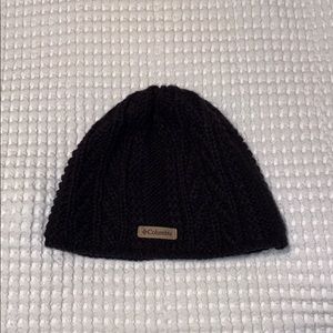 Black Columbia hat
